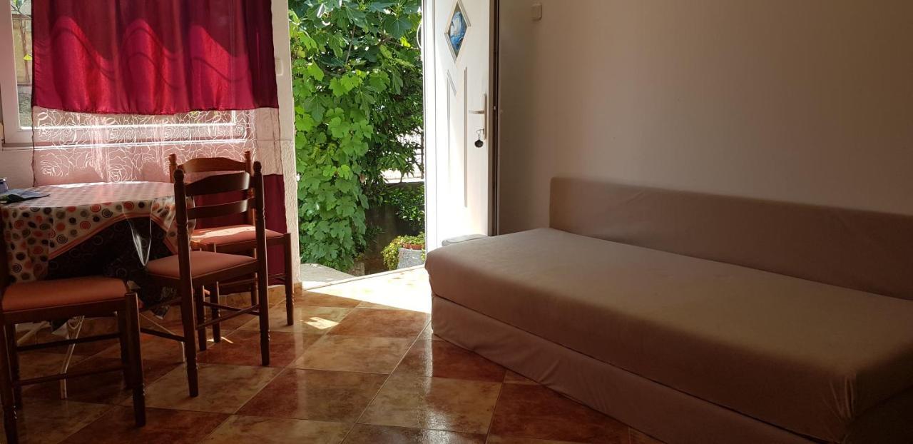Ferienwohnung App Borna Crikvenica Exterior foto
